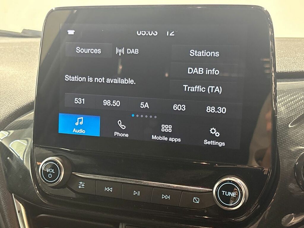 Ford Fiesta 1.0 Ecoboost 125 Sport Van GY71DNJ Black #3