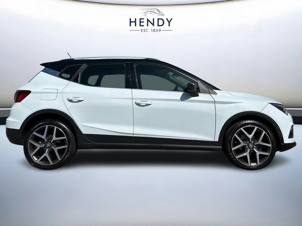 Seat Arona 1.0 Tsi 115 Xcellence Lux Ez Dsg KM69XWC White #2