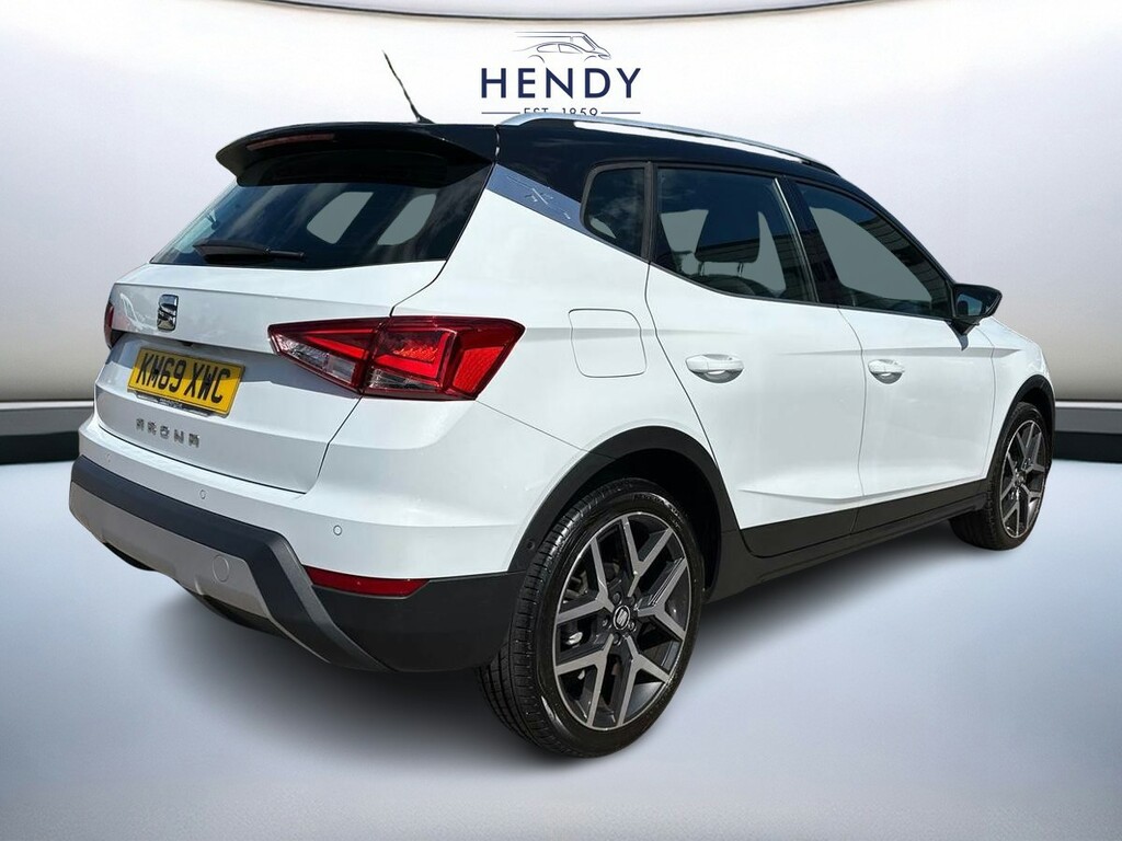 Seat Arona 1.0 Tsi 115 Xcellence Lux Ez Dsg KM69XWC White #6