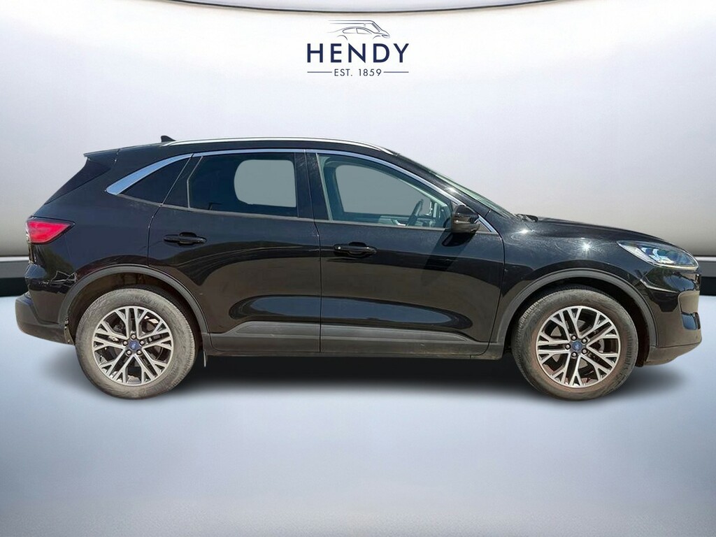Ford Kuga 1.5 Ecoboost 150 Titanium Edition AK23DVJ Black #2