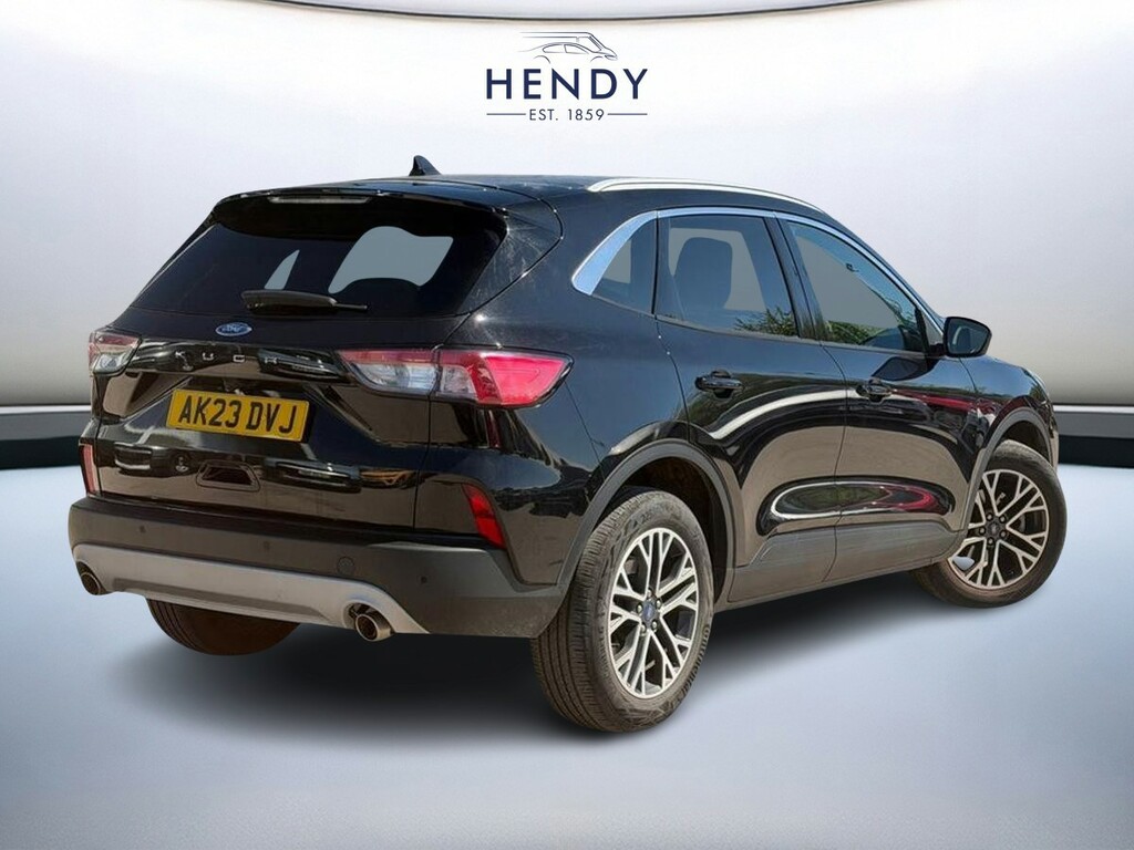 Ford Kuga 1.5 Ecoboost 150 Titanium Edition AK23DVJ Black #4