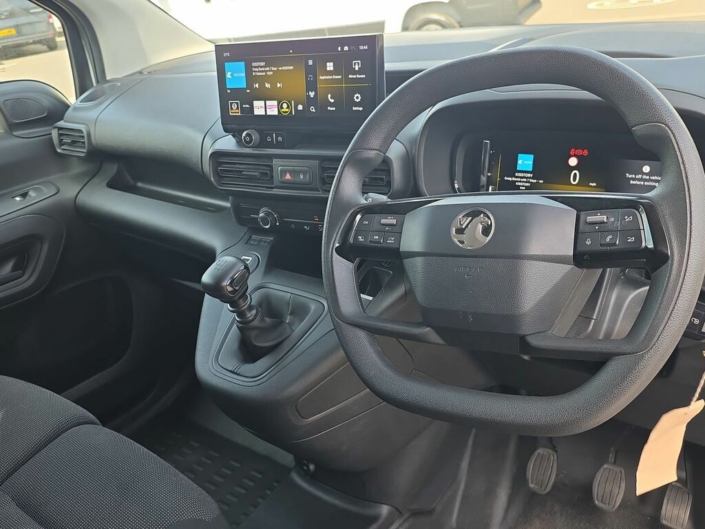 Vauxhall Combo 1.5 Turbo D 100Ps Prime H1 Van HG74TZX Silver #2