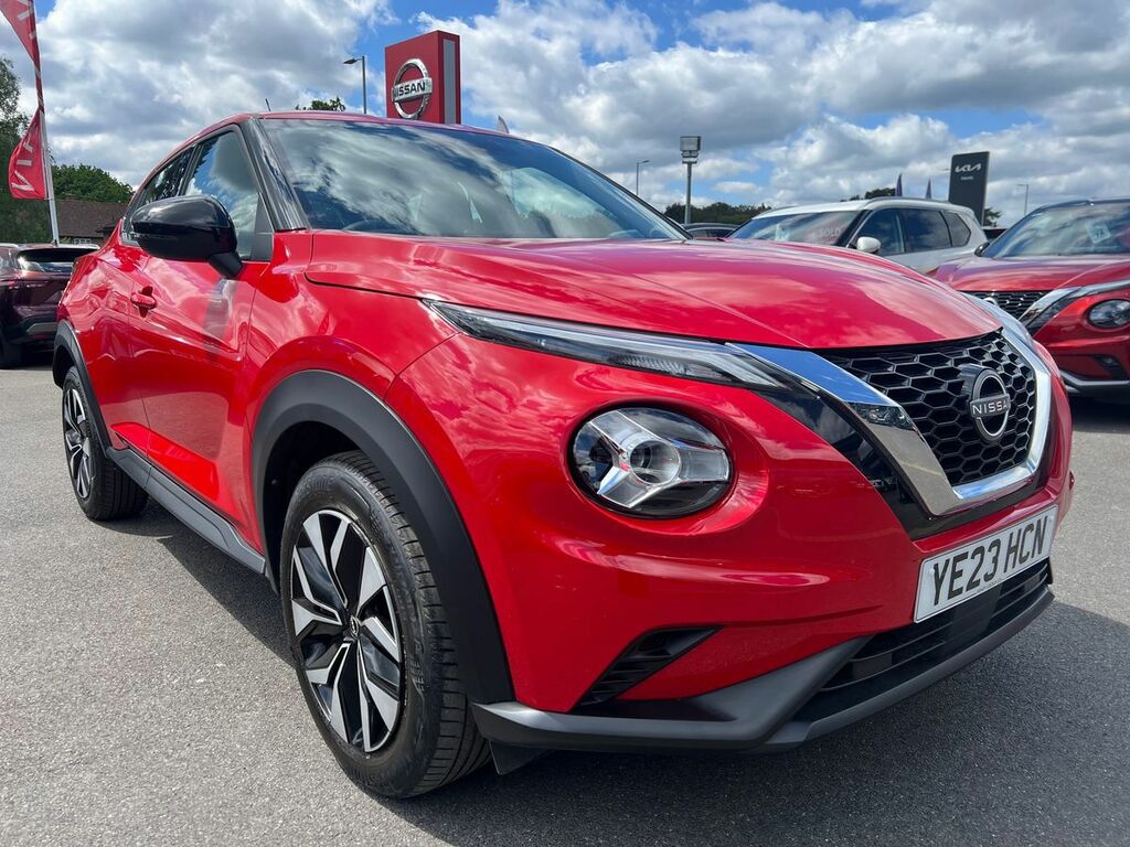 Nissan Juke 1.0 Dig-t 114 Acenta YE23HCN Red #3