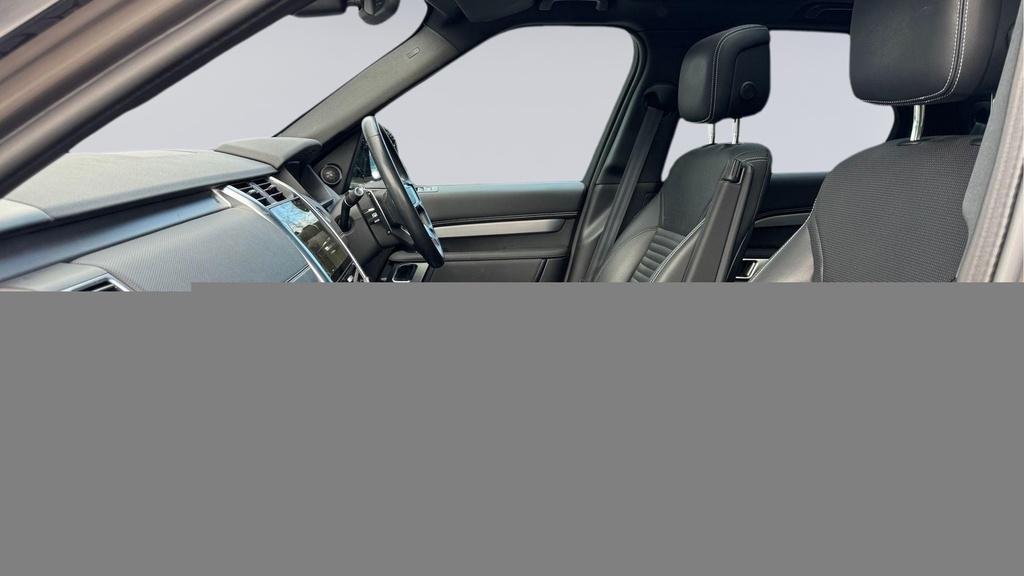 Land Rover Discovery 3.0 D300 R-dynamic Se Brown #3