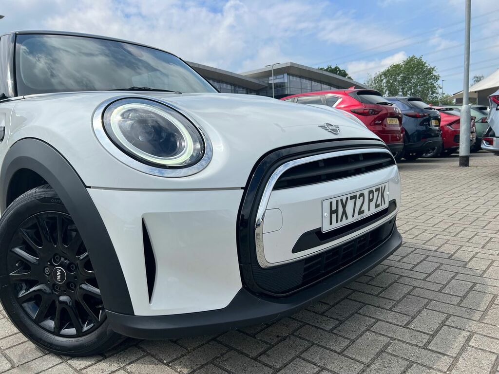 Mini Hatch 3-Door Hatch Cooper Classic HX72PZK White #3