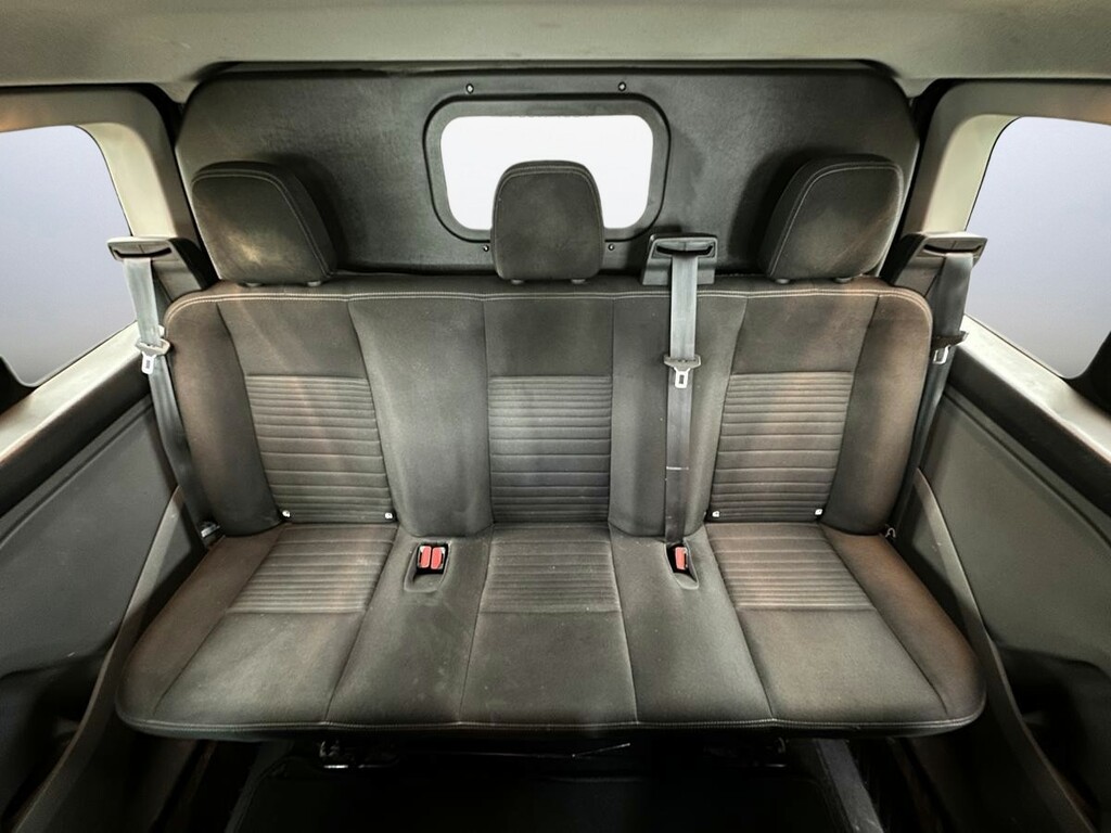Ford Transit Custom 2.0 Ecoblue 130Ps Low Roof Dcab Limited Van MF71UWX Silver #6