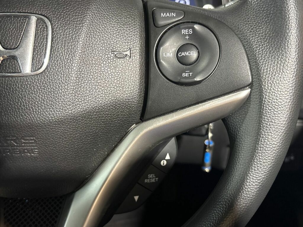 Honda Jazz 1.3 I-vtec Se Cvt FT68FMX White #4