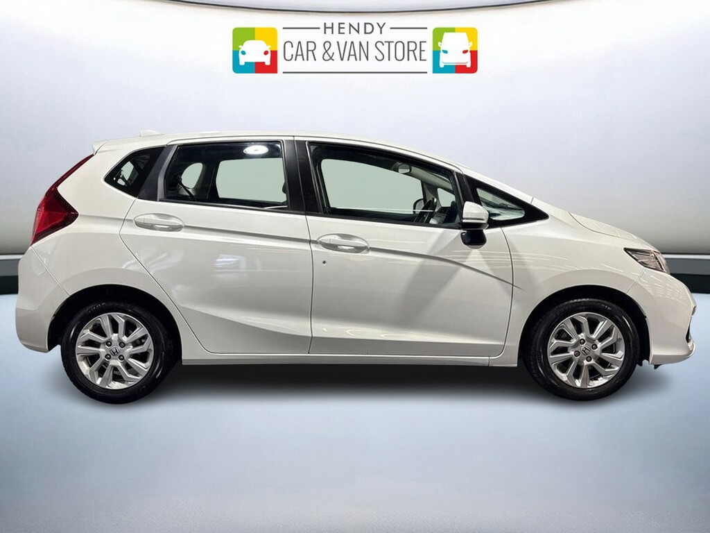 Honda Jazz 1.3 I-vtec Se Cvt FT68FMX White #2