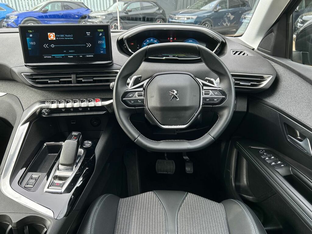 Peugeot 3008 1.6 Hybrid 225 Allure Premium E-eat8 MF22LUP Black #3