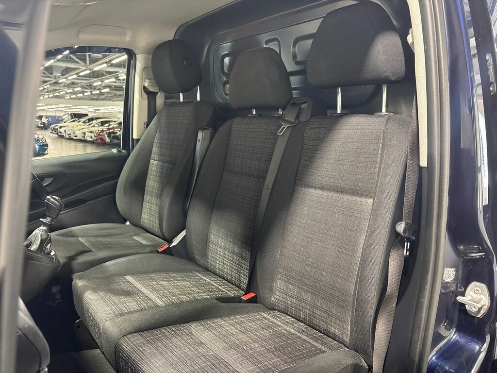 Mercedes-Benz Vito Vito 116Cdi Van L2 Premium Eu6c 2019 Blue #5