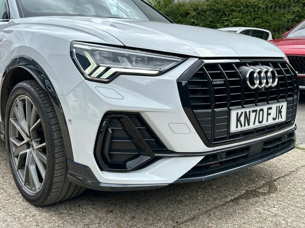 Audi Q3 45 Tfsi Quattro Vorsprung S Tronic KN70FJK White #3