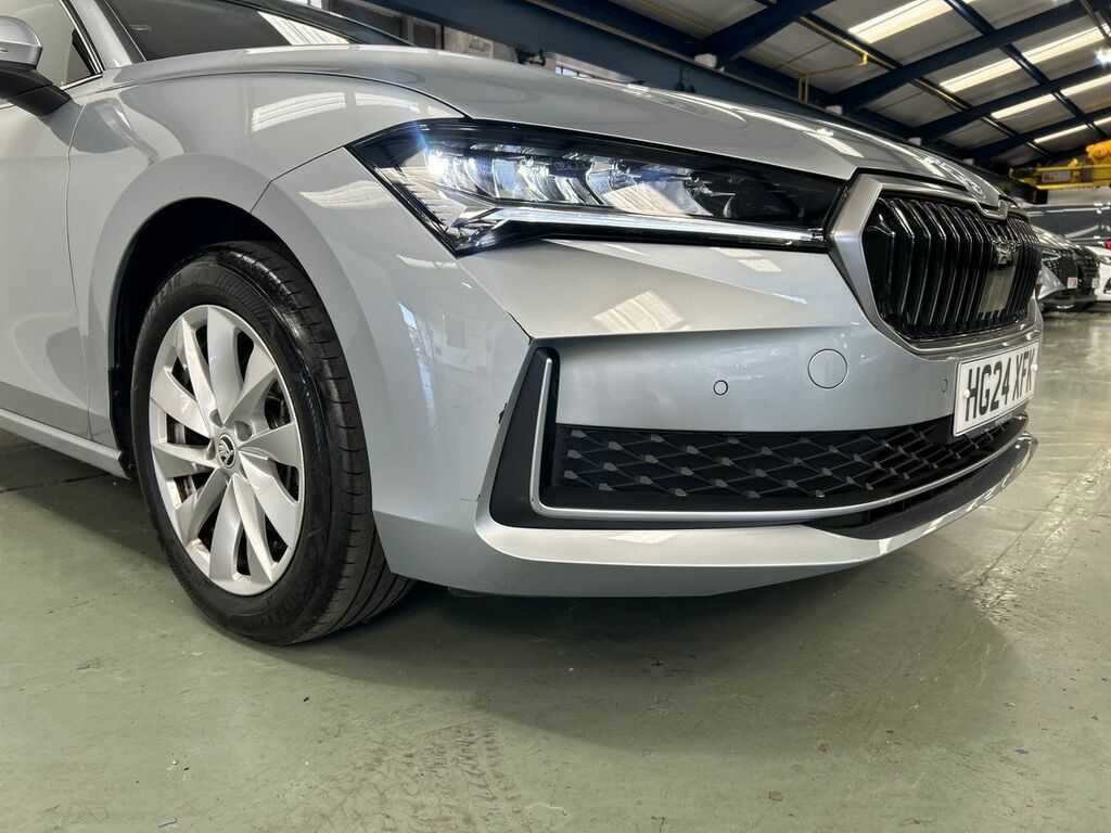 Skoda Superb 1.5 Tsi E-tec Se Technology Dsg HG24XFK Silver #3