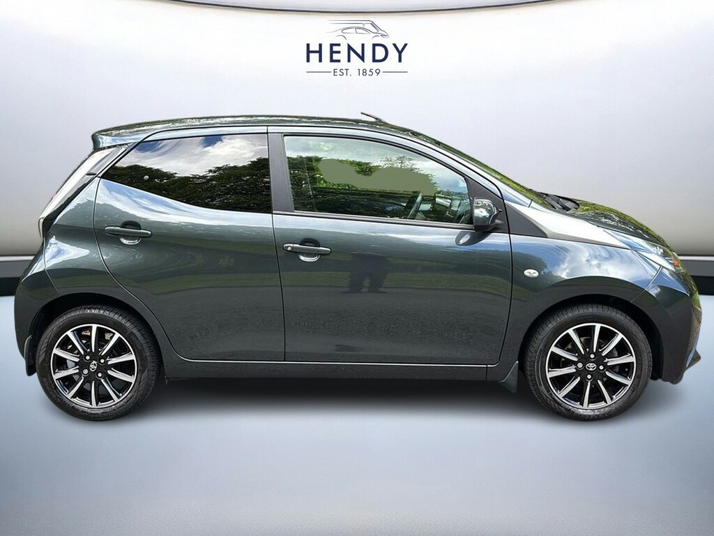 Toyota Aygo 1.0 Vvt-i X-style X-shift BK67AOT Grey #2