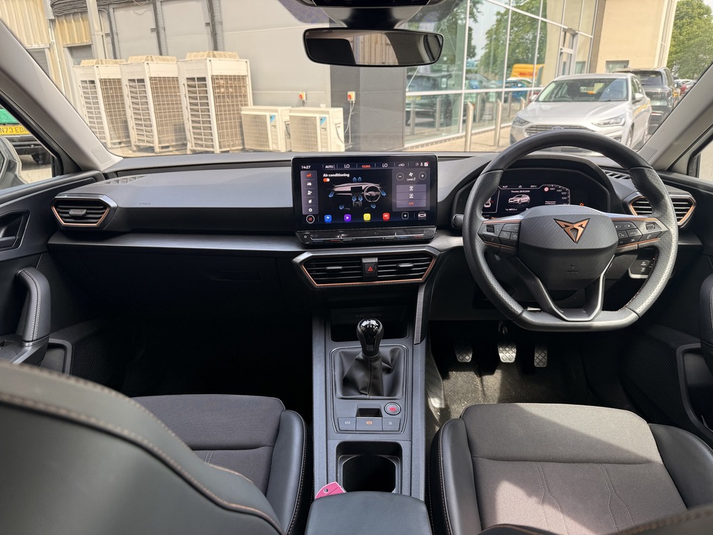 Cupra Leon 1.5 Tsi V1 DE24BLK White #4