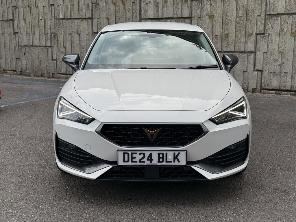 Cupra Leon 1.5 Tsi V1 DE24BLK White #2