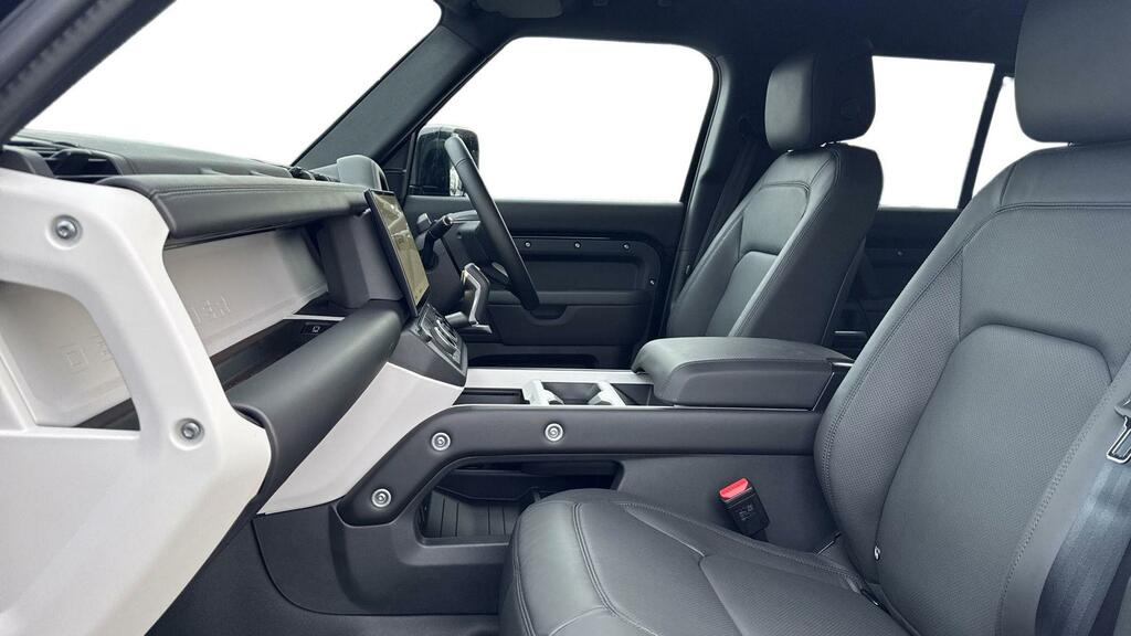 Land Rover Defender 110 3.0 D250 X-dynamic Hse 110 HY75RXM Black #3