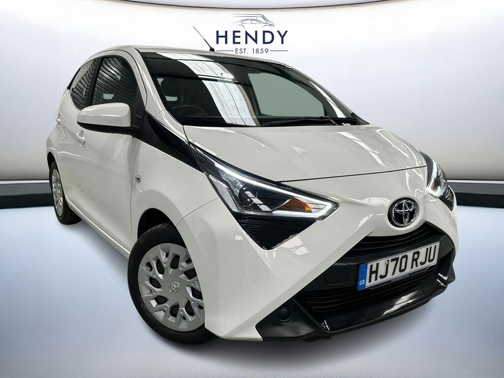 Toyota Aygo 1.0 Vvt-i X-play Tss White