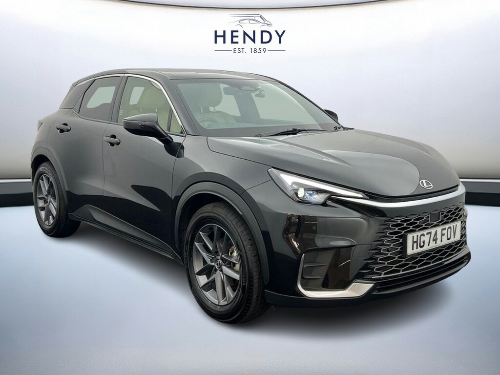 Lexus LBX 1.5 Premium E-cvt Black