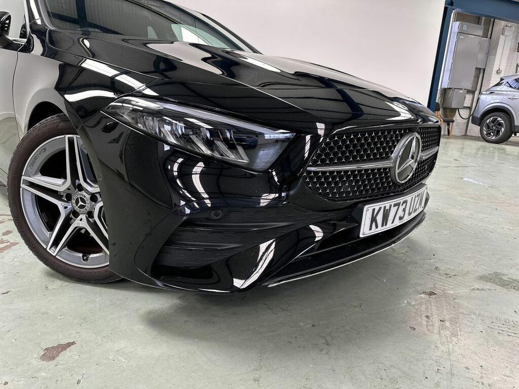 Mercedes-Benz A Class A180 Amg Line Executive Black #3