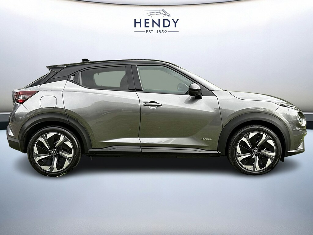 Nissan Juke 1.6 Hybrid Tekna LD74DPE Grey #2