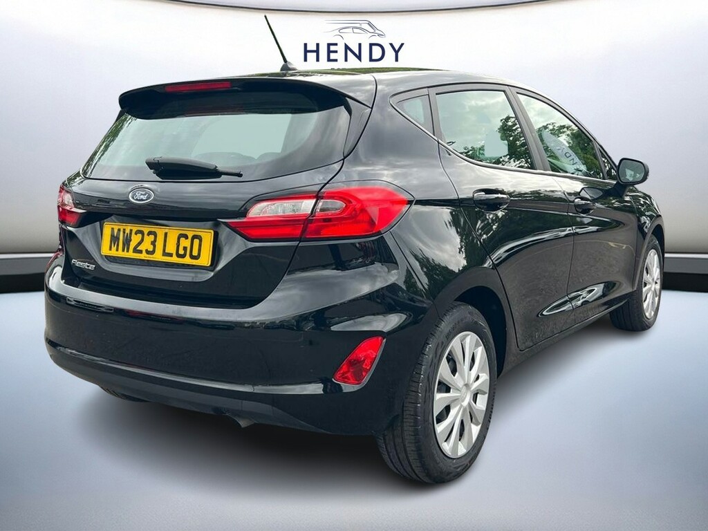 Ford Fiesta 1.1 Trend Black #4