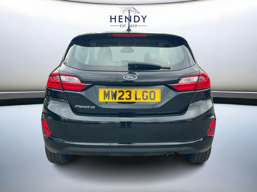 Ford Fiesta 1.1 Trend Black #5