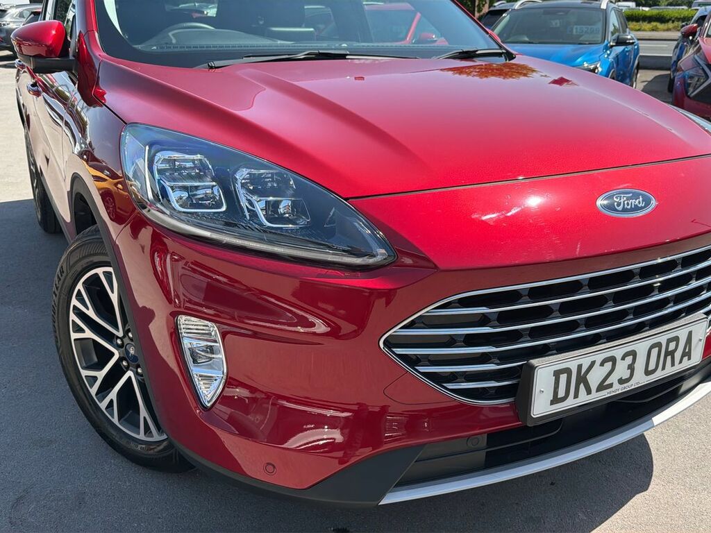 Ford Kuga 1.5 Ecoboost 150 Titanium Edition DK23ORA Red #3
