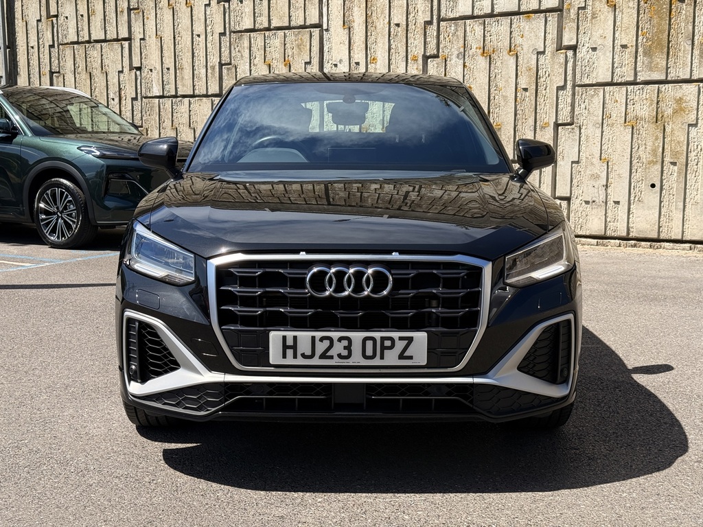 Audi Q2 35 Tfsi S Line S Tronic HJ23OPZ Black #2