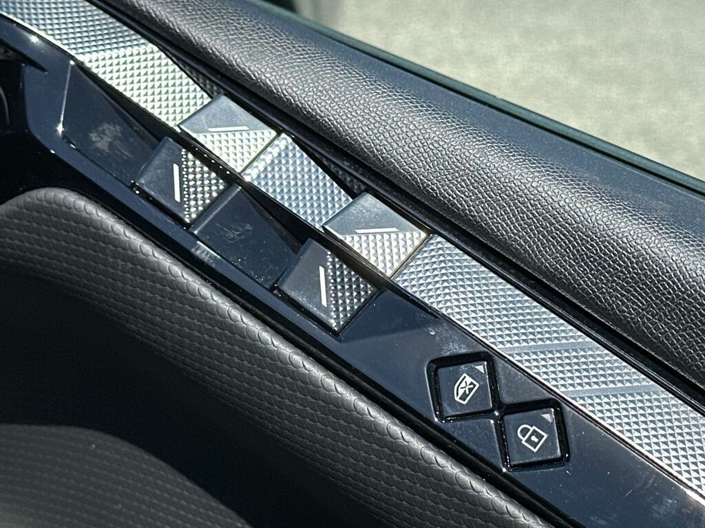 DS DS 4 1.6 E-tense Performance Line Nav Eat8 Black #40