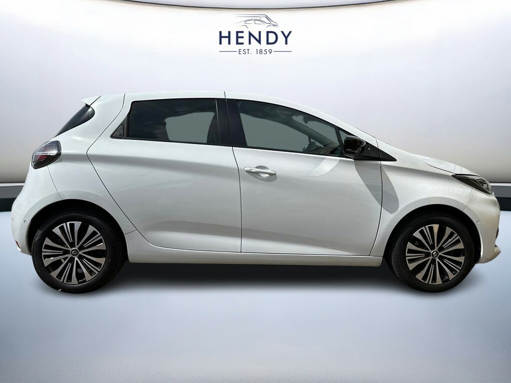 Renault Zoe 100Kw Techno R135 50Kwh White #2