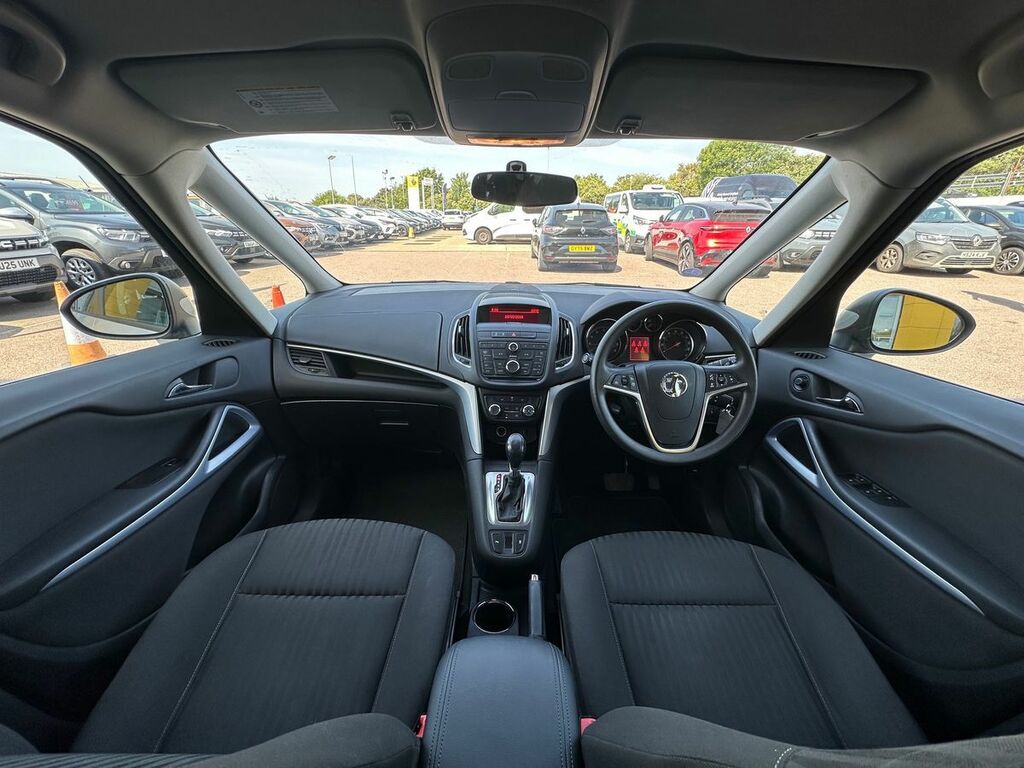 Vauxhall Zafira Tourer 1.4T Exclusiv DV63YGA Silver #3