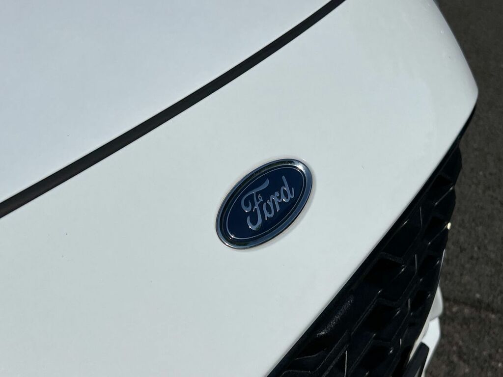 Ford Kuga 1.5 Ecoboost 150 St-line First Edition FT20DOH White #3