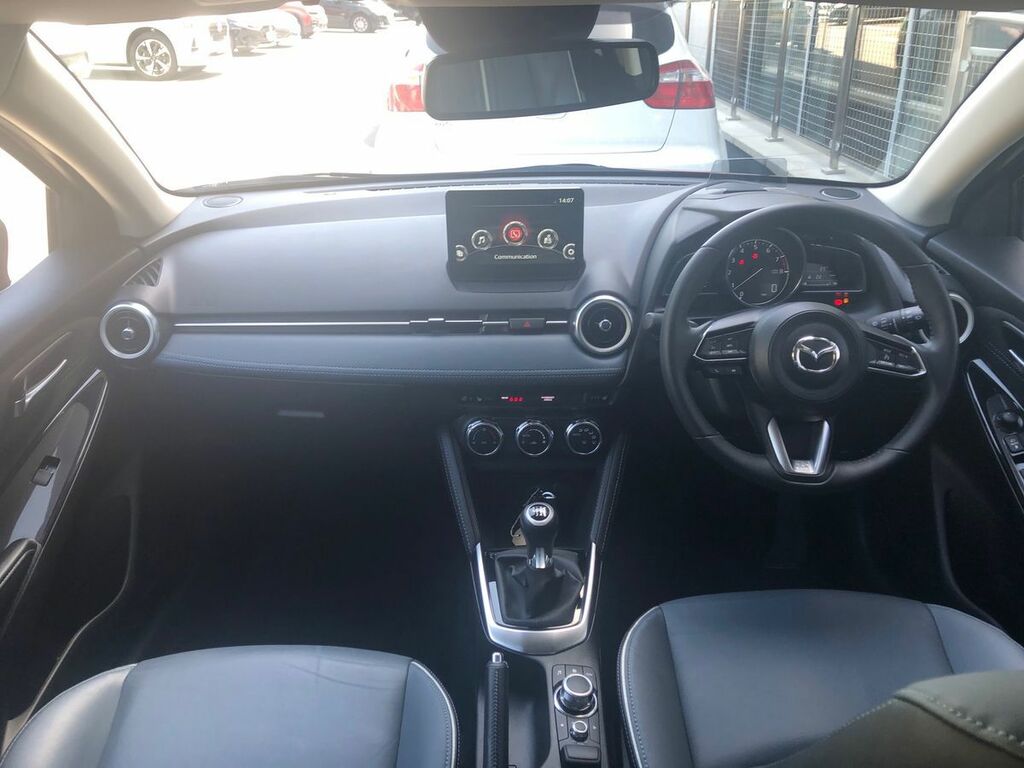 Mazda 2 1.5 E-skyactiv G Mhev Gt Sport Red #3