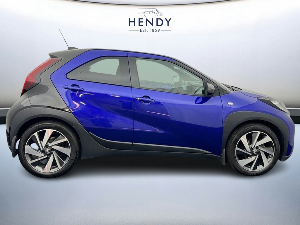 Toyota Aygo X 1.0 Vvt-i Edge HF23YRK Blue #2