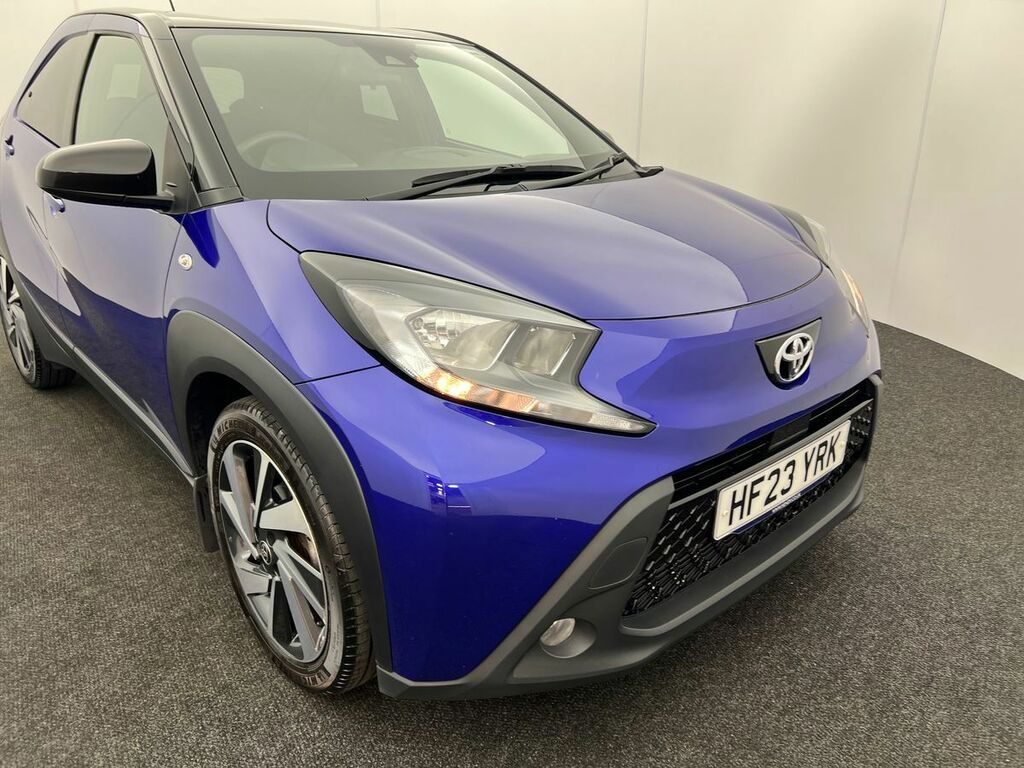 Toyota Aygo X 1.0 Vvt-i Edge HF23YRK Blue #3