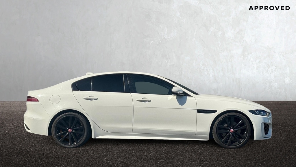 Jaguar XE 2.0 R-dynamic Se HY69CYK White #5