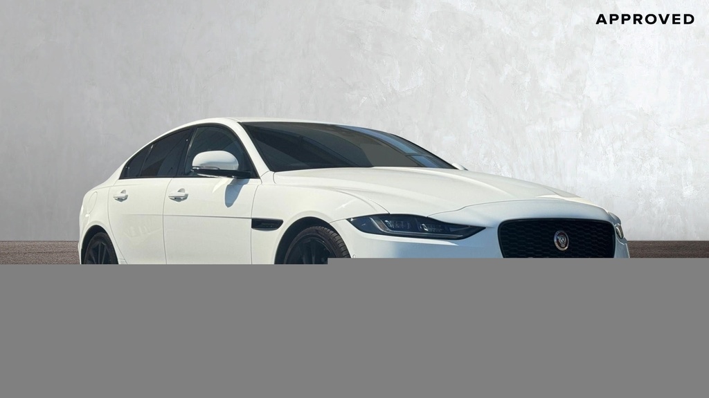 Jaguar XE 2.0 R-dynamic Se White
