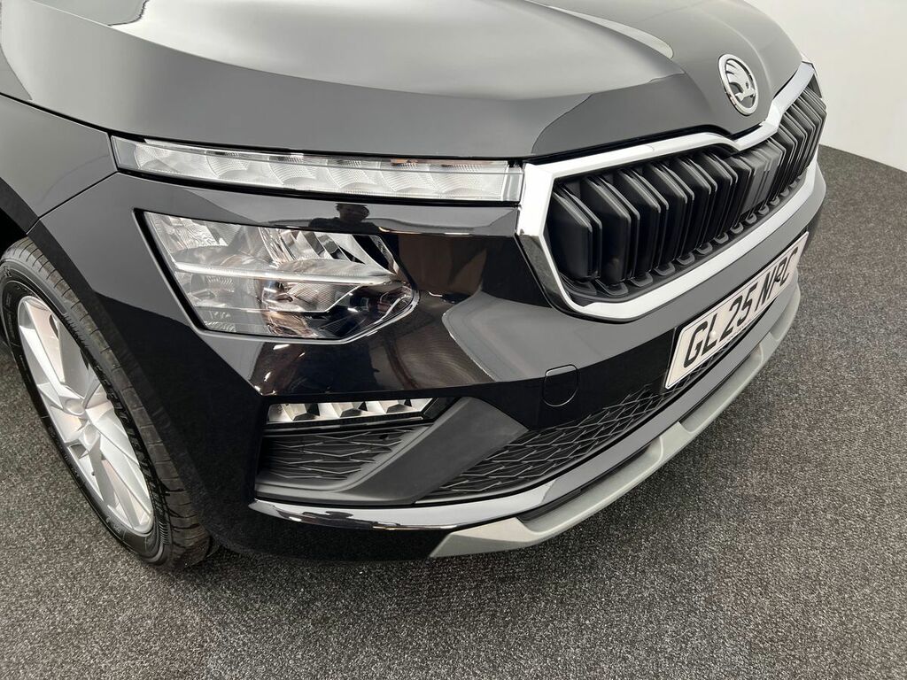 Skoda Kamiq 1.0 Tsi Se Edition Dsg GL25NPC Black #3