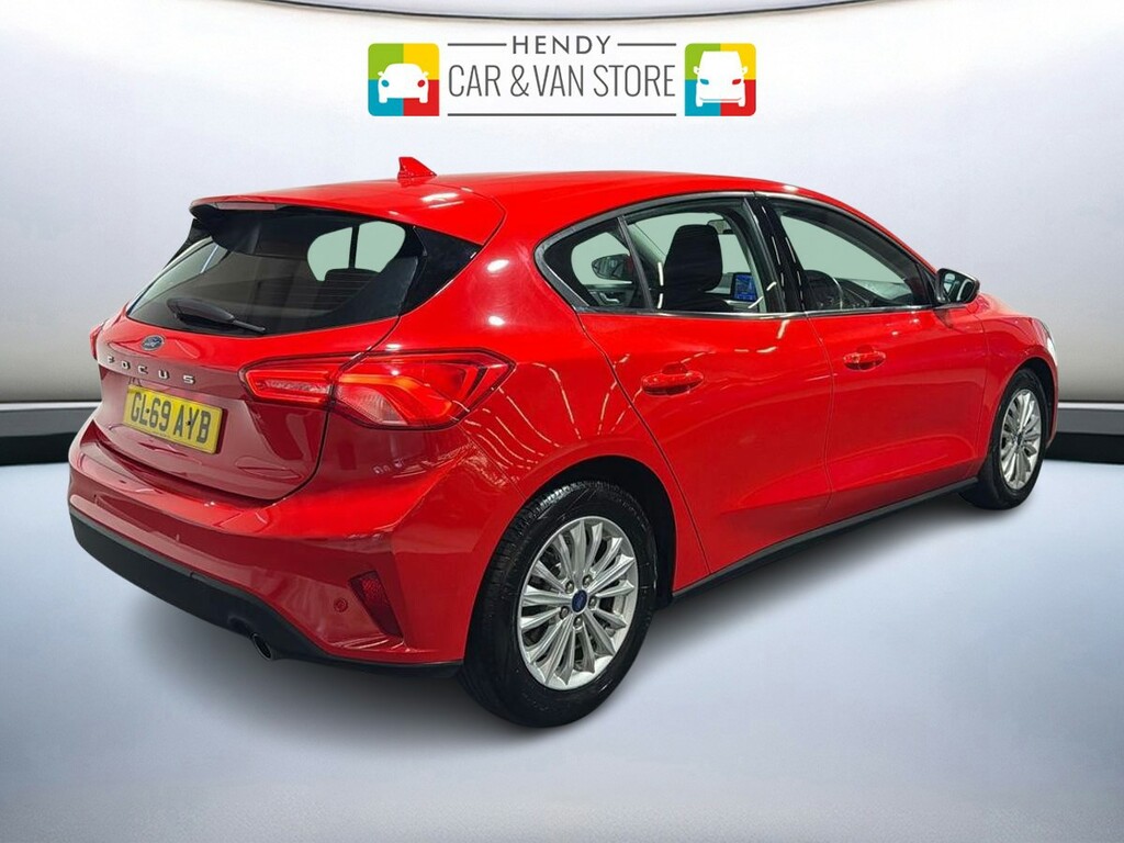 Ford Focus 1.0 Ecoboost 125 Titanium Red #4