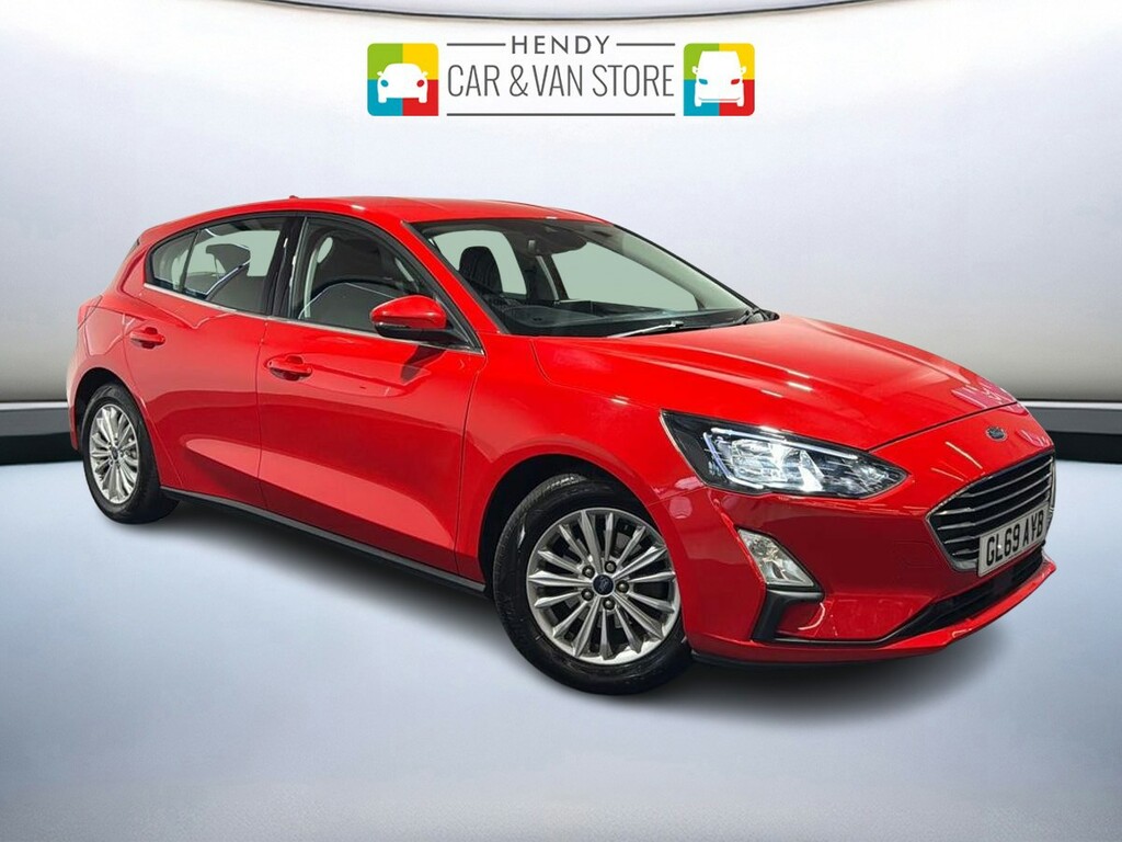 Ford Focus 1.0 Ecoboost 125 Titanium Red
