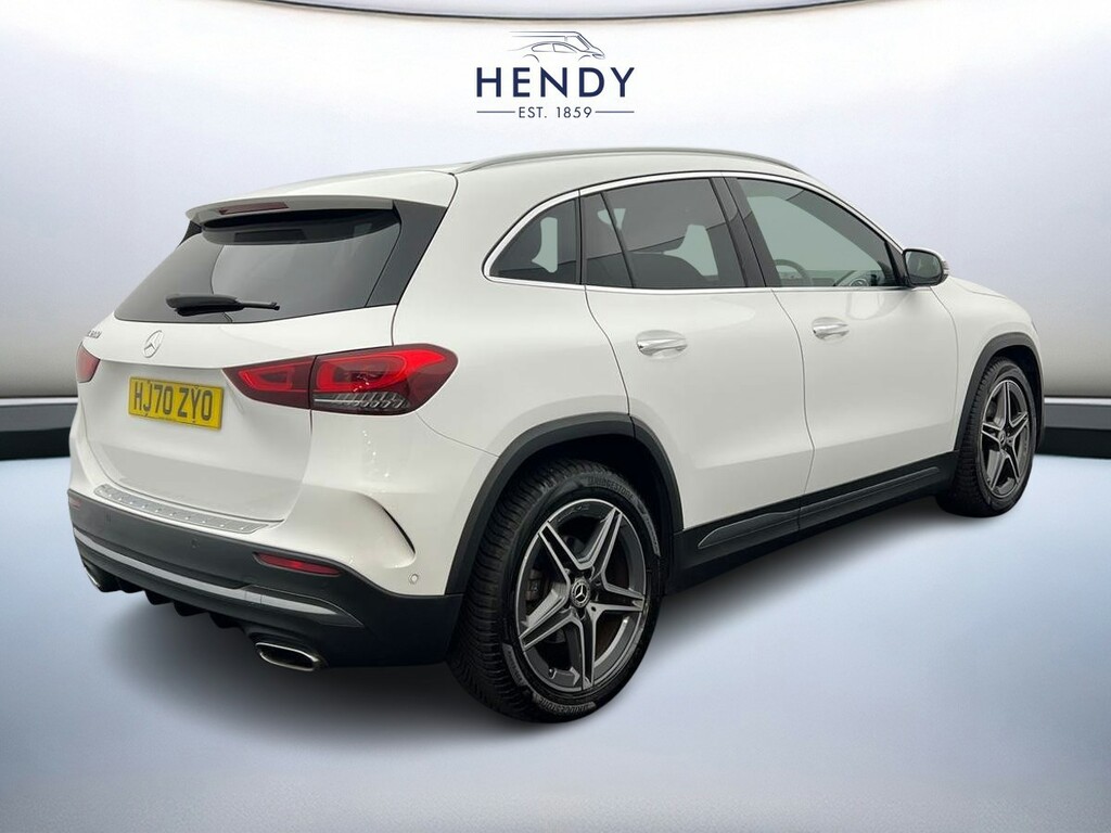 Mercedes-Benz GLA Class Gla 200 Amg Line Premium Plus HJ70ZYO White #4
