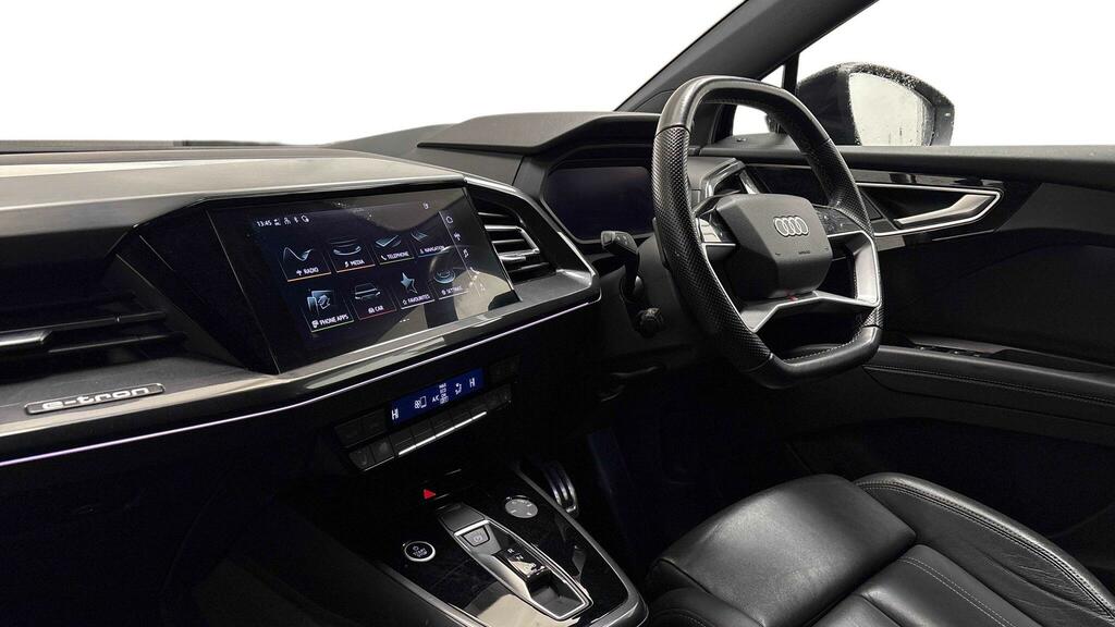 Audi Q4 E Tron 40 Launch Edition 82Kwh PL21DFJ #4