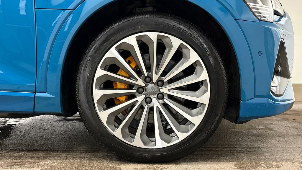 Audi E-tron 55 Launch Edition Sportback Quattro 95Kwh PL70OMC #4