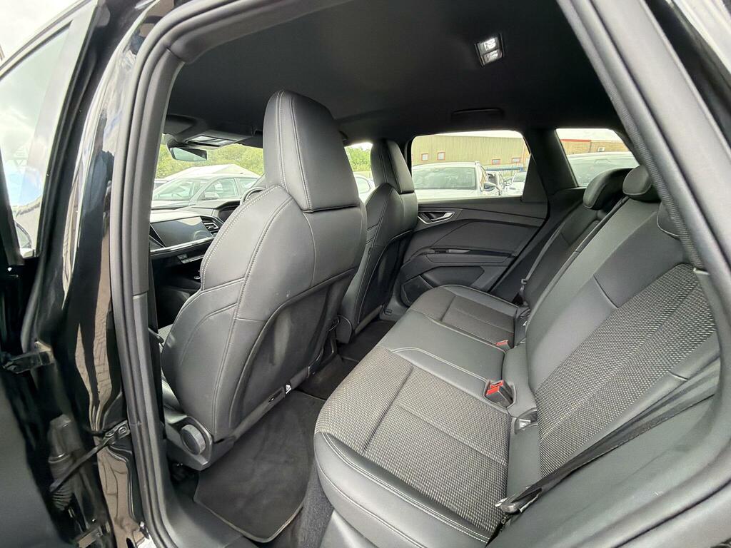 Audi Q4 E Tron 40 S Line 82Kwh VK23ZCU #6