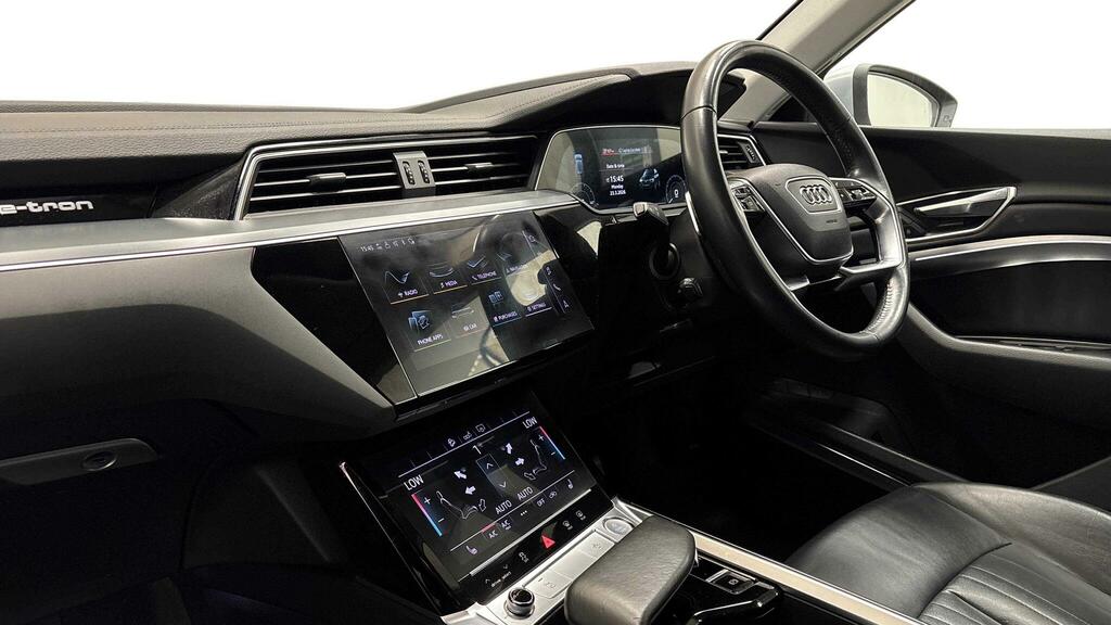 Audi E-tron 55 Quattro 95Kwh KU70ZVR  #4