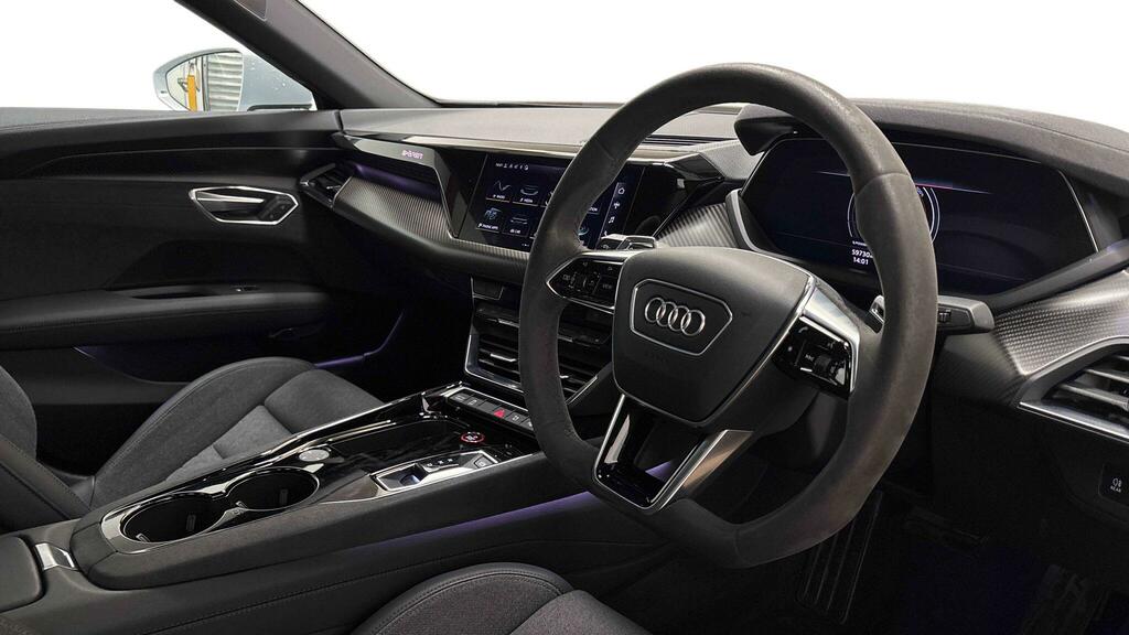 Audi E Tron GT 93.4Kwh Quattro YX22NWD #4