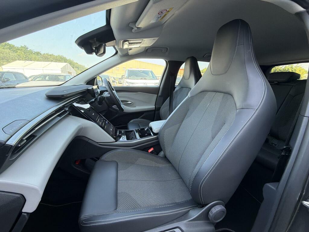 Ford Explorer Extended Range 77Kwh Select #5