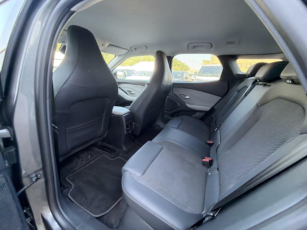Ford Explorer Extended Range 77Kwh Select #6