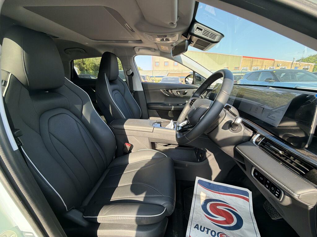 Omoda E5 61.05Kwh Noble DU25KYR  #4