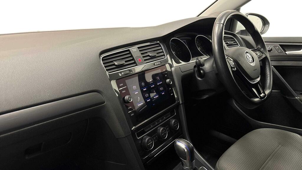 Volkswagen e-Golf 35.8Kwh E-golf ND19ULA White #4